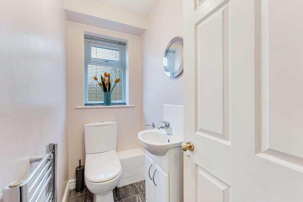 18 CROFT ROAD-33.jpg