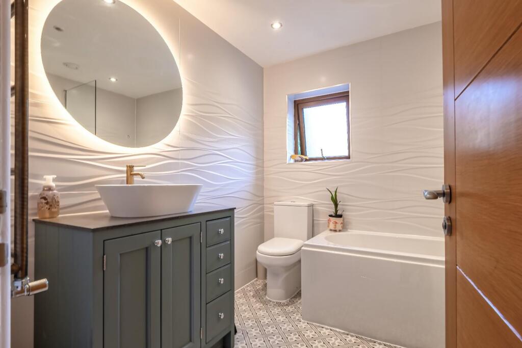 26 Oubas Hill (30 of 37).jpg