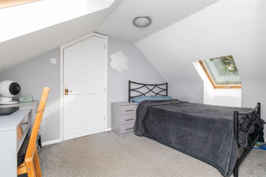 Bedroom 5