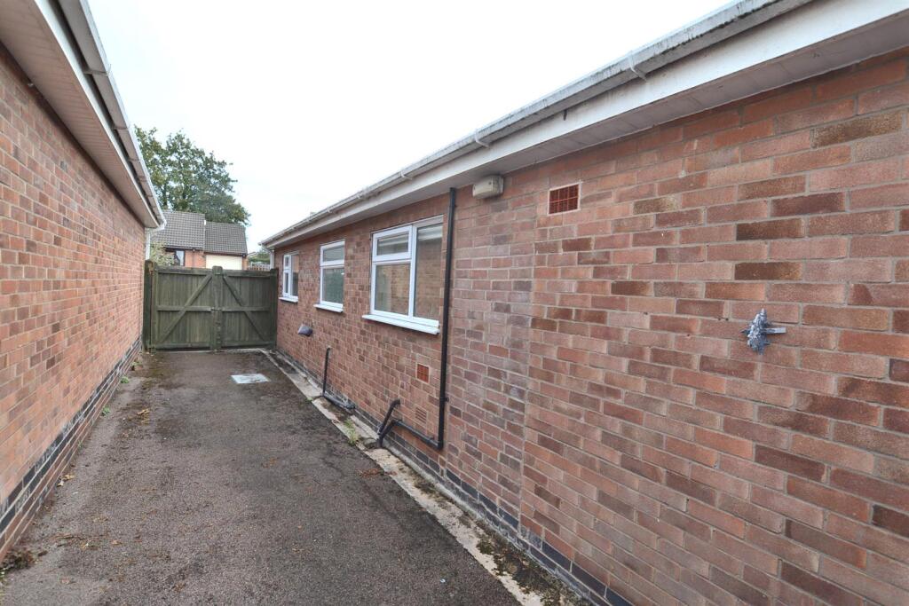 Heatcote Drive (15).JPG