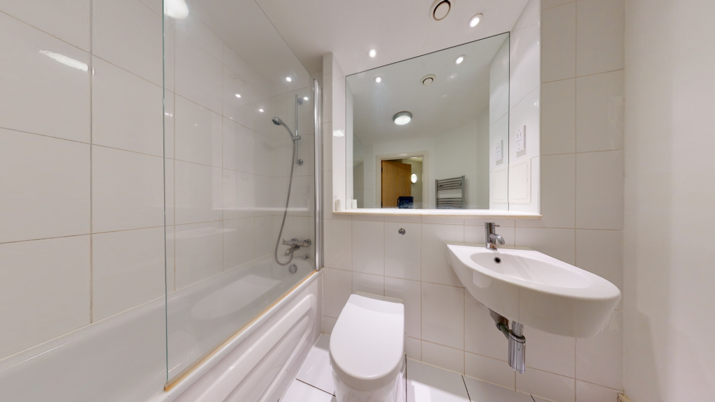 BATHROOM ONE