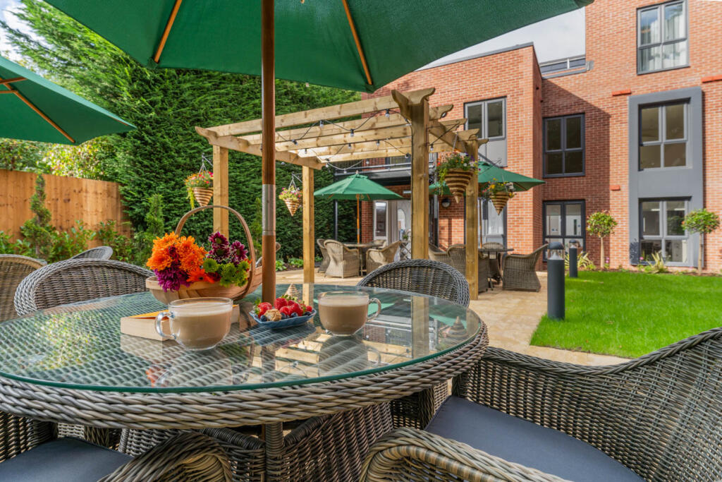 Jessiefield Court communal garden