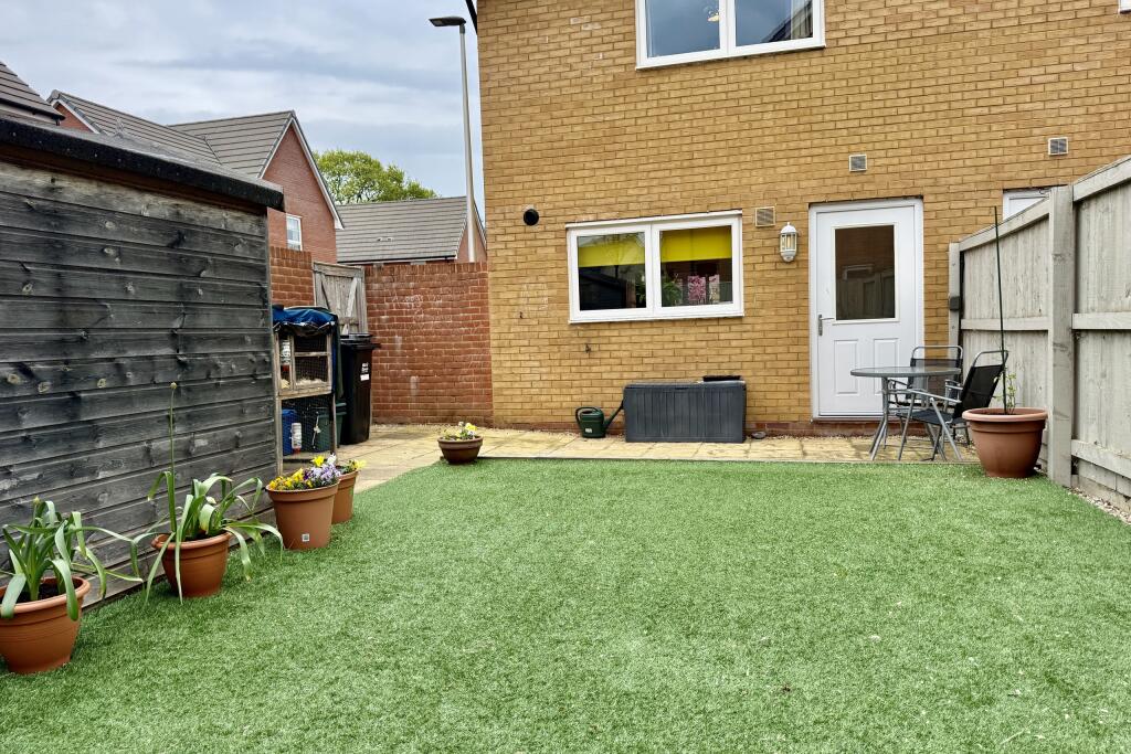 Enclosed Rear Garden