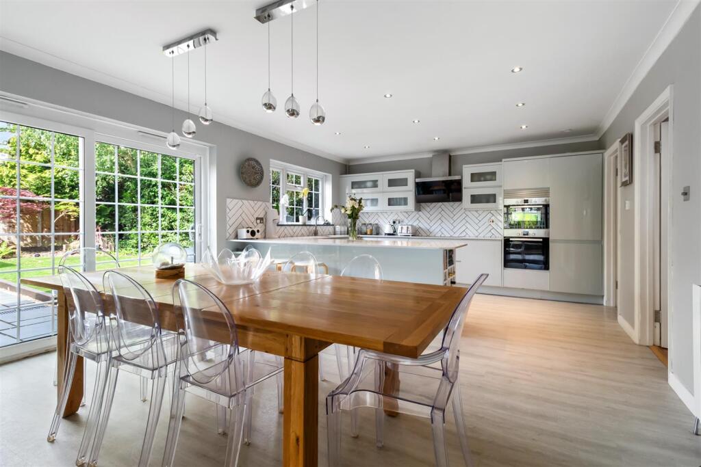 Vicarage Fields 9-017.jpg