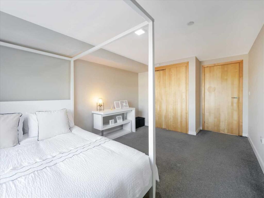 Bedroom One (2)