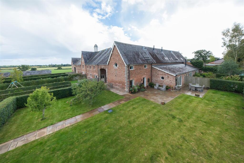 3 Bulkeley Grange Barns-046.jpg