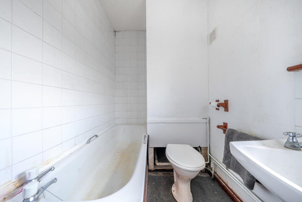 Downstairs Bathroom