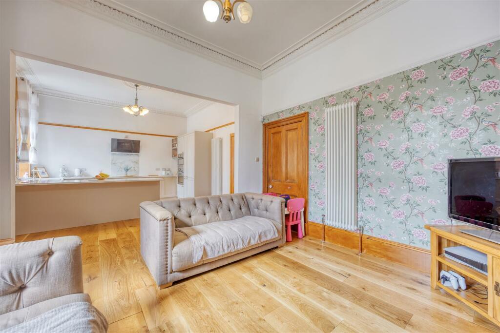26_AUCHINLOCH_RD_LENZIE_025.JPEG