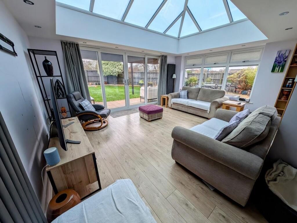 orangery 1.jpg