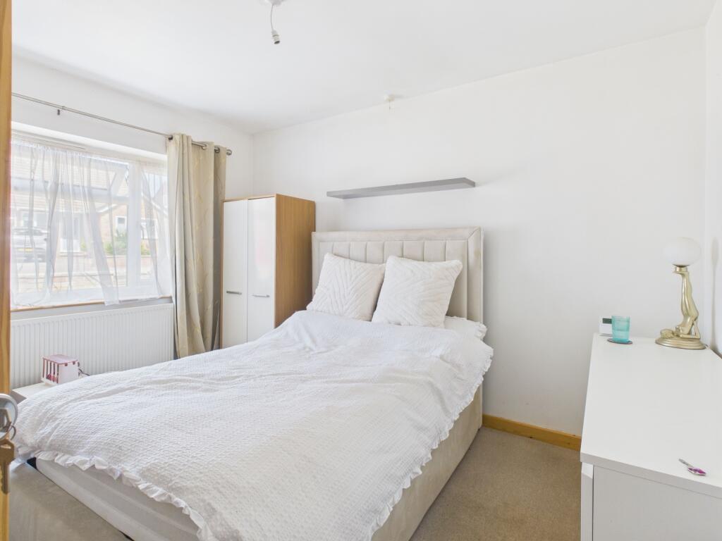 CAM04922G0-PR0047-STILL005