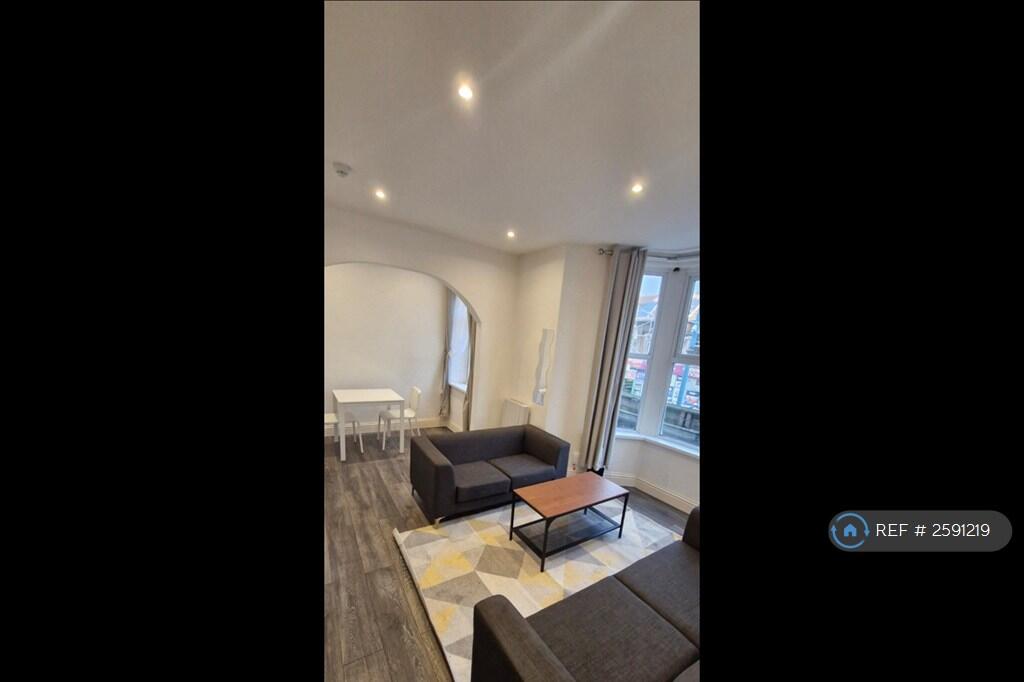 Living &amp; Dining Area