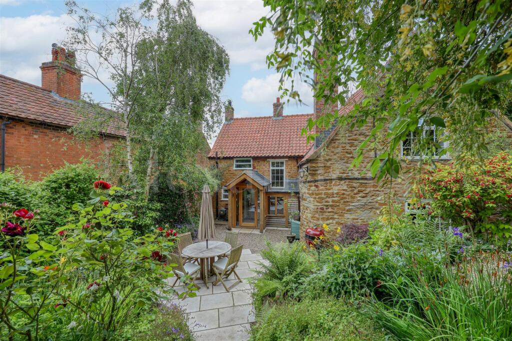 Cottage Garden