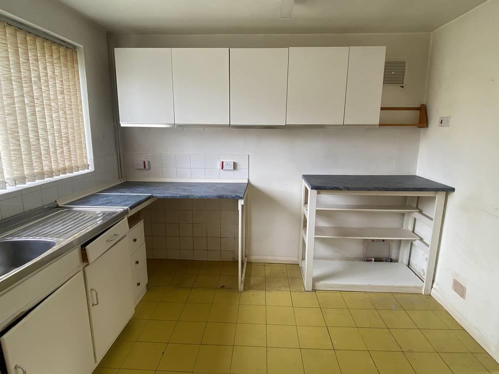 kitchen2.jpg
