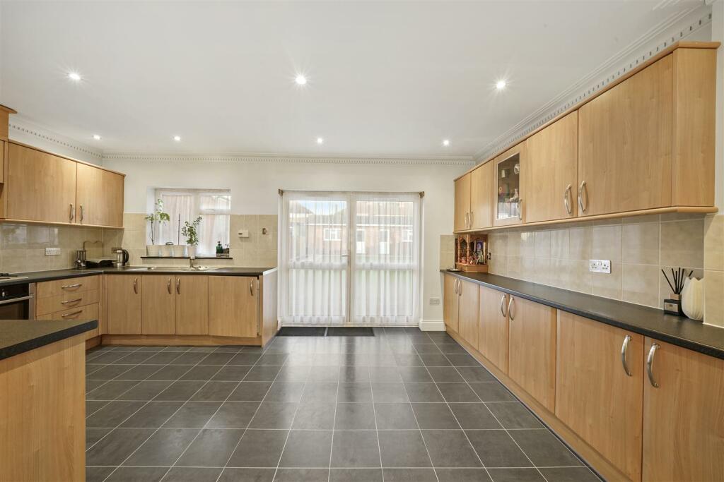 48 Empire Road, Perivale - tAdwi9JpmrVlHNwwAyt4.jp