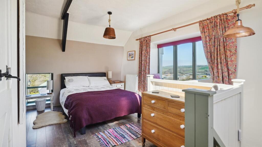 Open plan bedroom