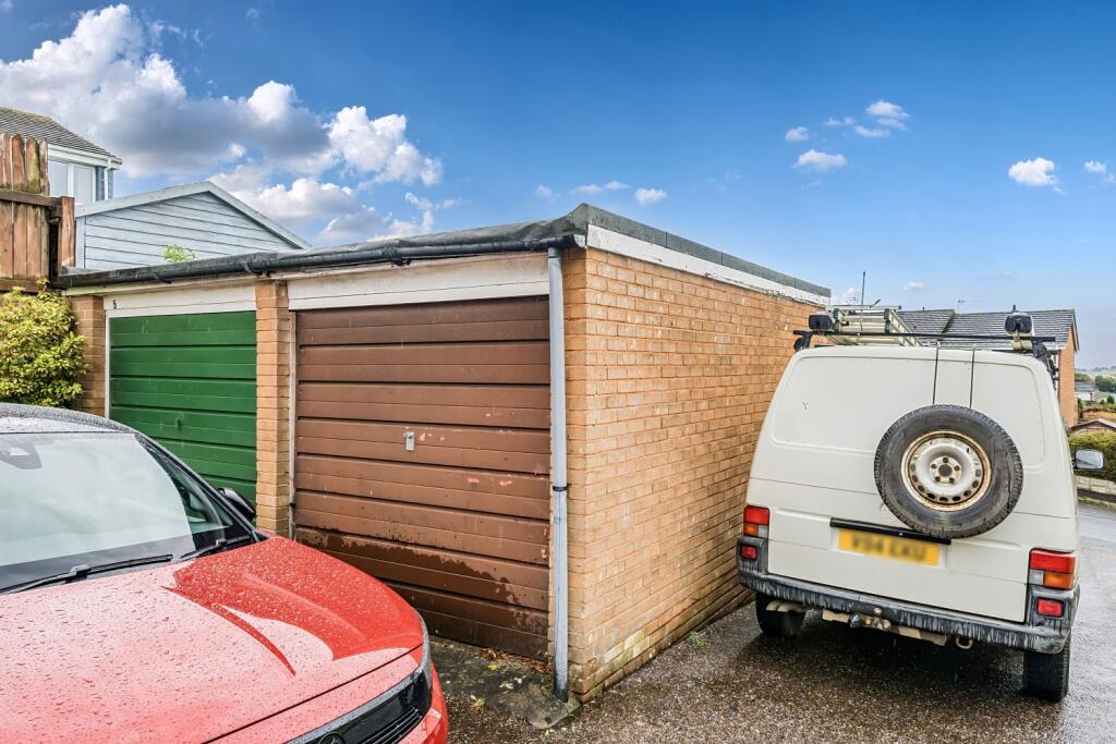 1348881-17-68b82ae6e4472