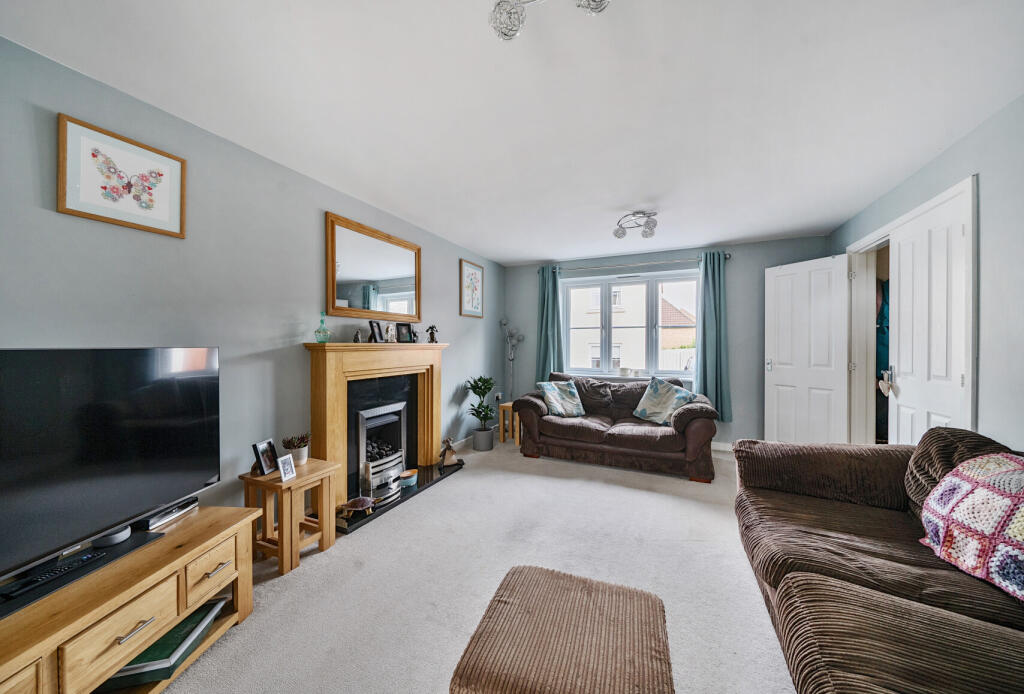 1299104-13-683071...