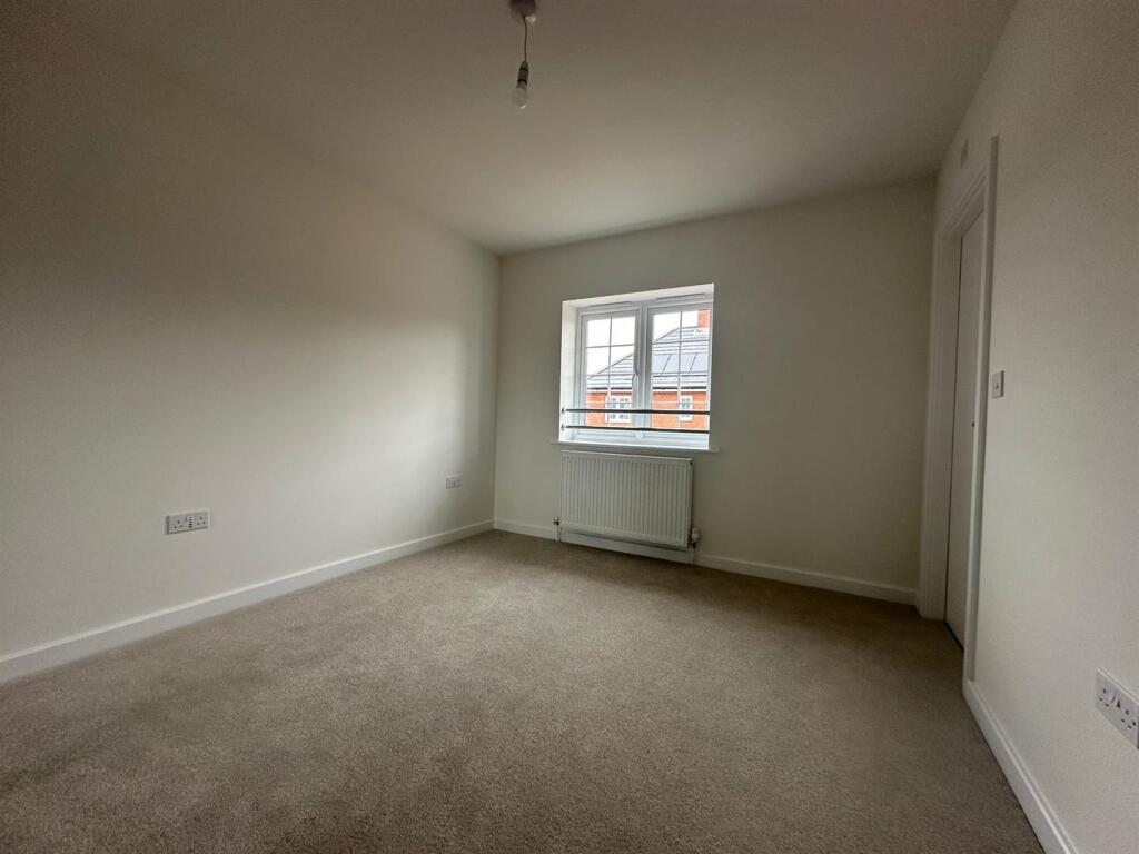 Double Bedroom 1