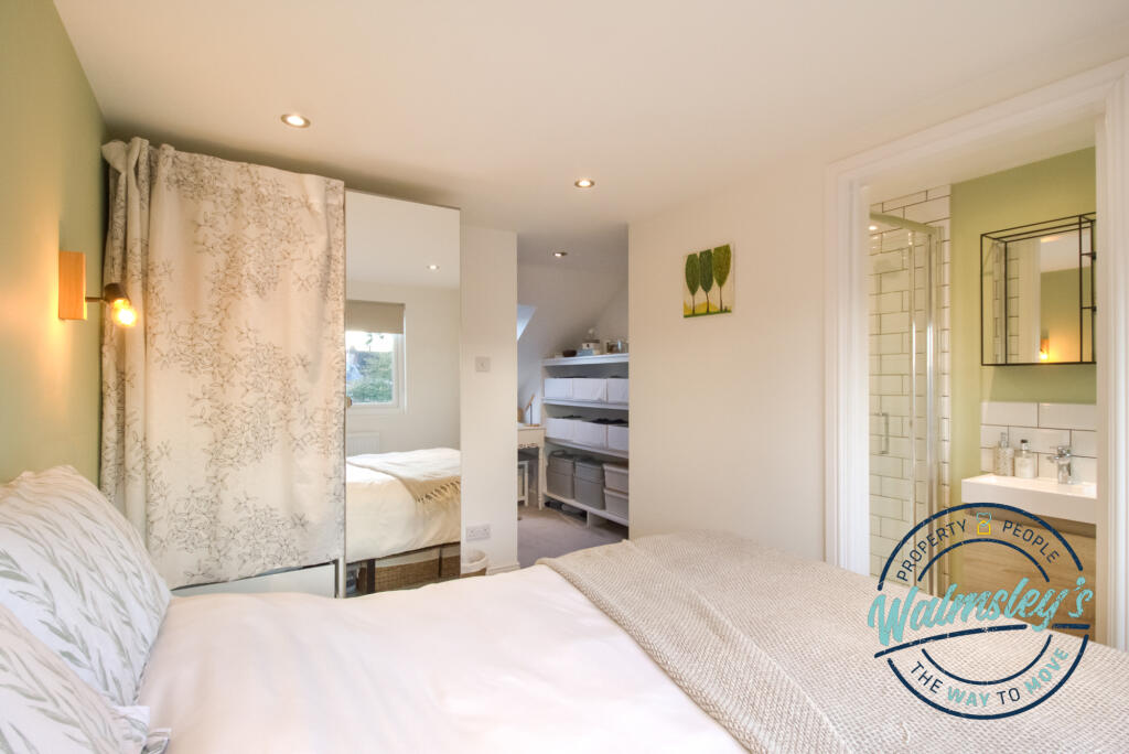 Ensuite loft bedroom