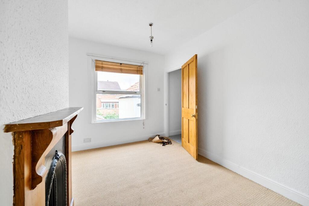 Bedroom Two v1 (Large).jpg