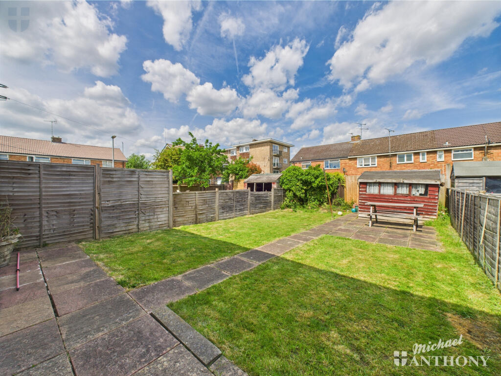 CAM03218G0-PR0665-STILL009