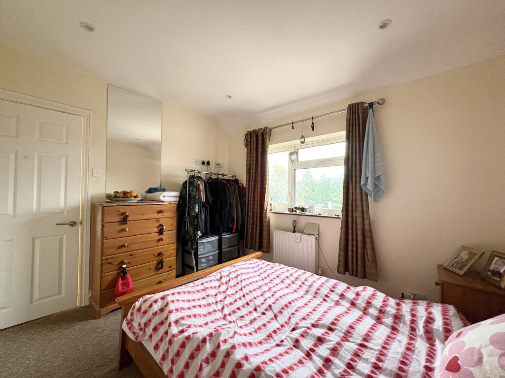 Bedroom 2 Bute