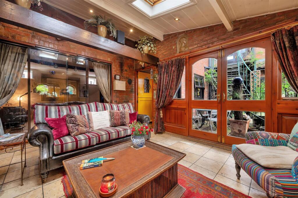 23a High Street PH-17.jpg