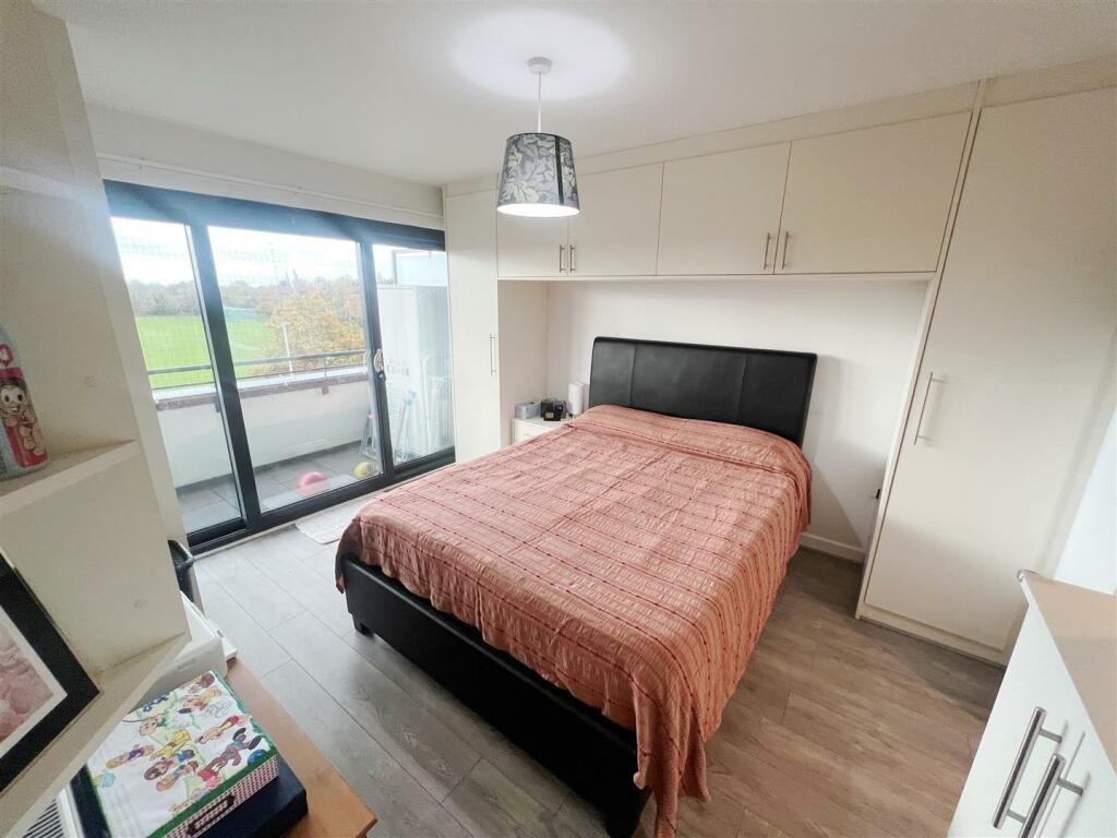 new bed 2.JPG