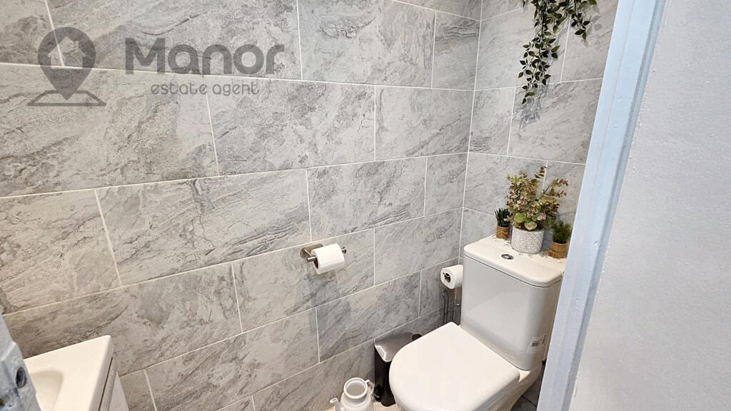 WhatsApp Image 2025-11-19 at 11.34.23 (2)