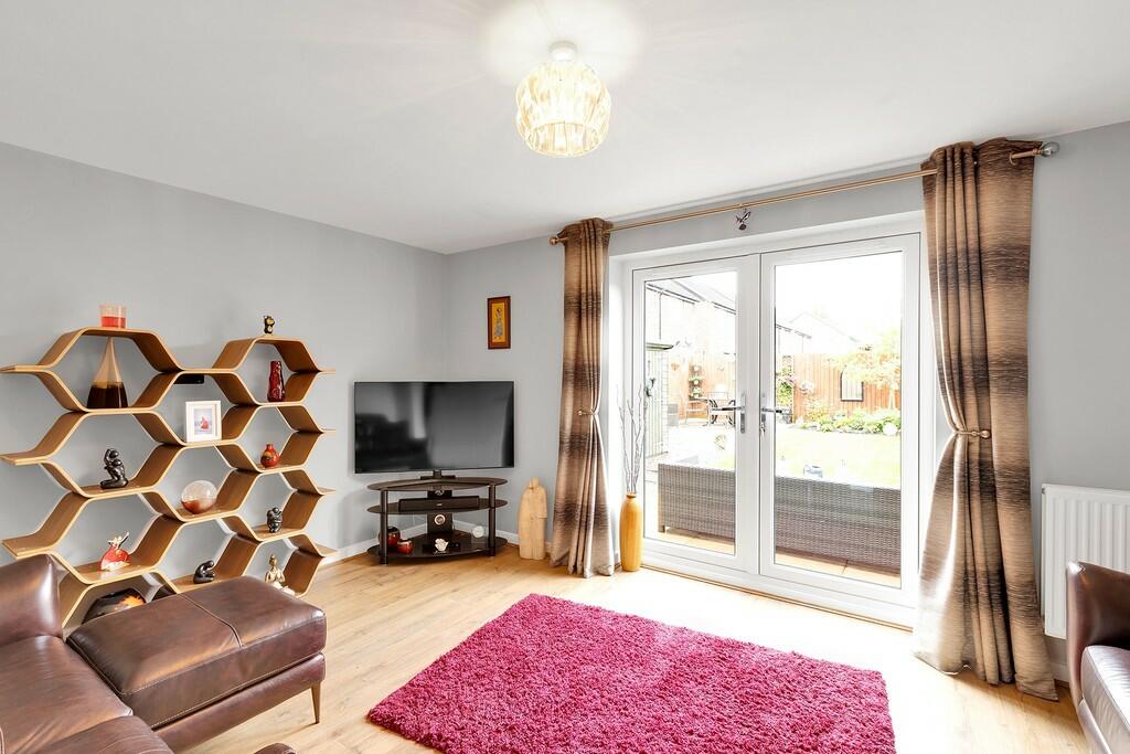 Living room 3