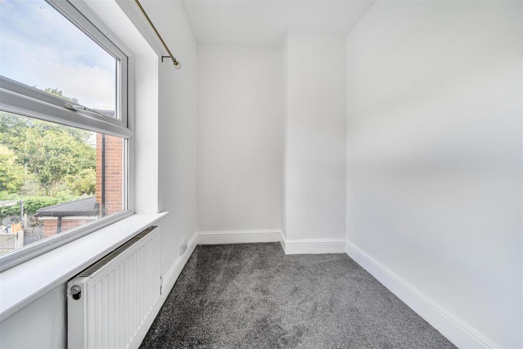 45 Grove Road, Atherstone