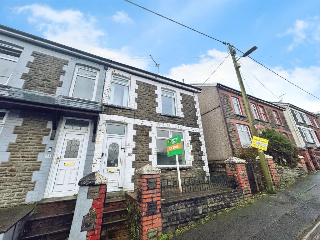 Oakland Terrace, Cilfynydd, Pontypridd