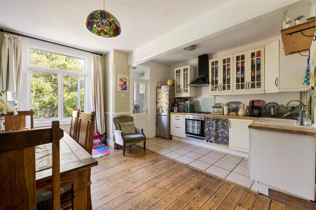 Wickham Road E4