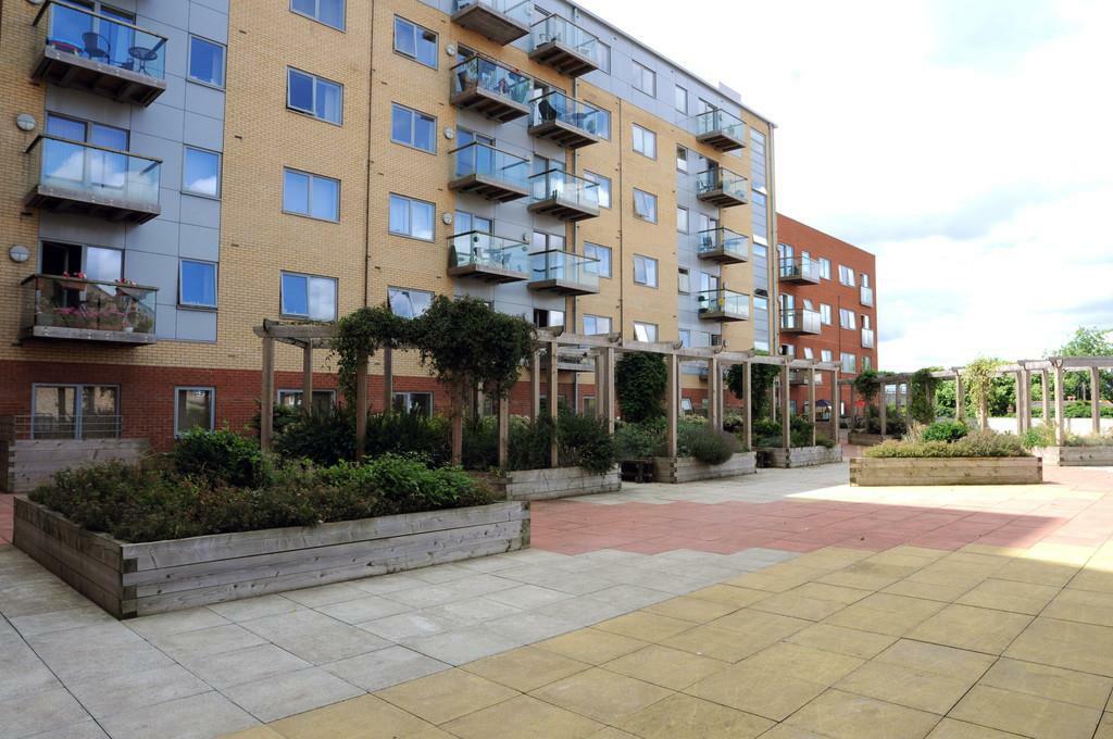 Cleves Court