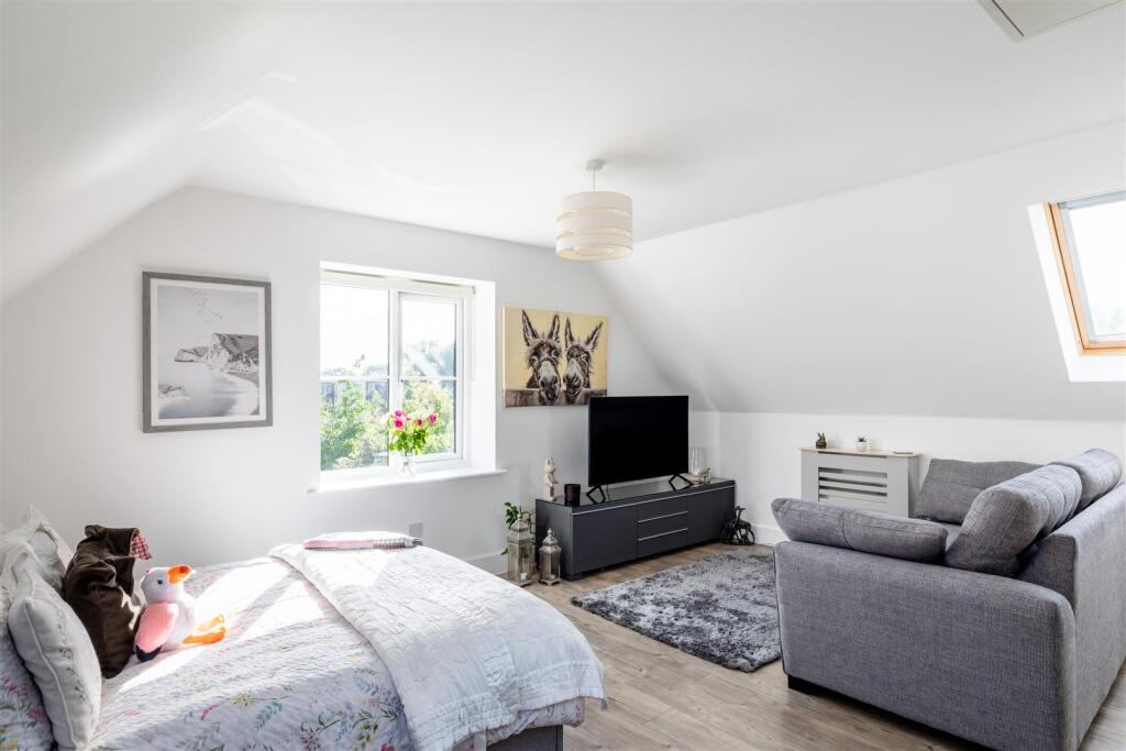 18 The Coppice-32.jpg