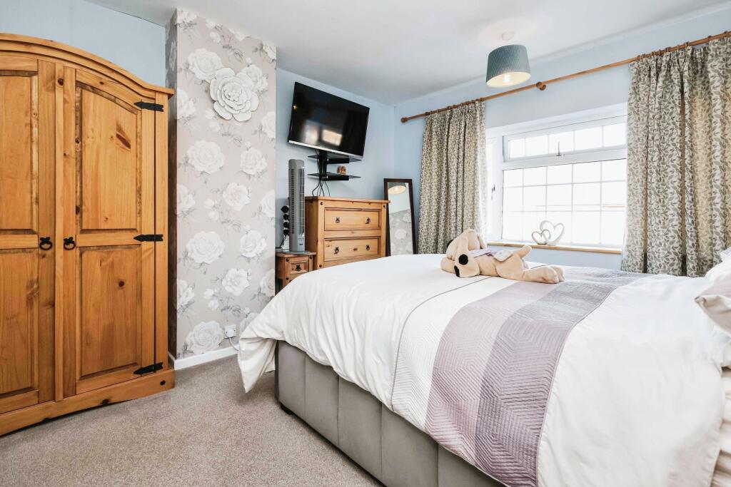 108kingstonavenuekingstonavenueworcesterwr38pp-1