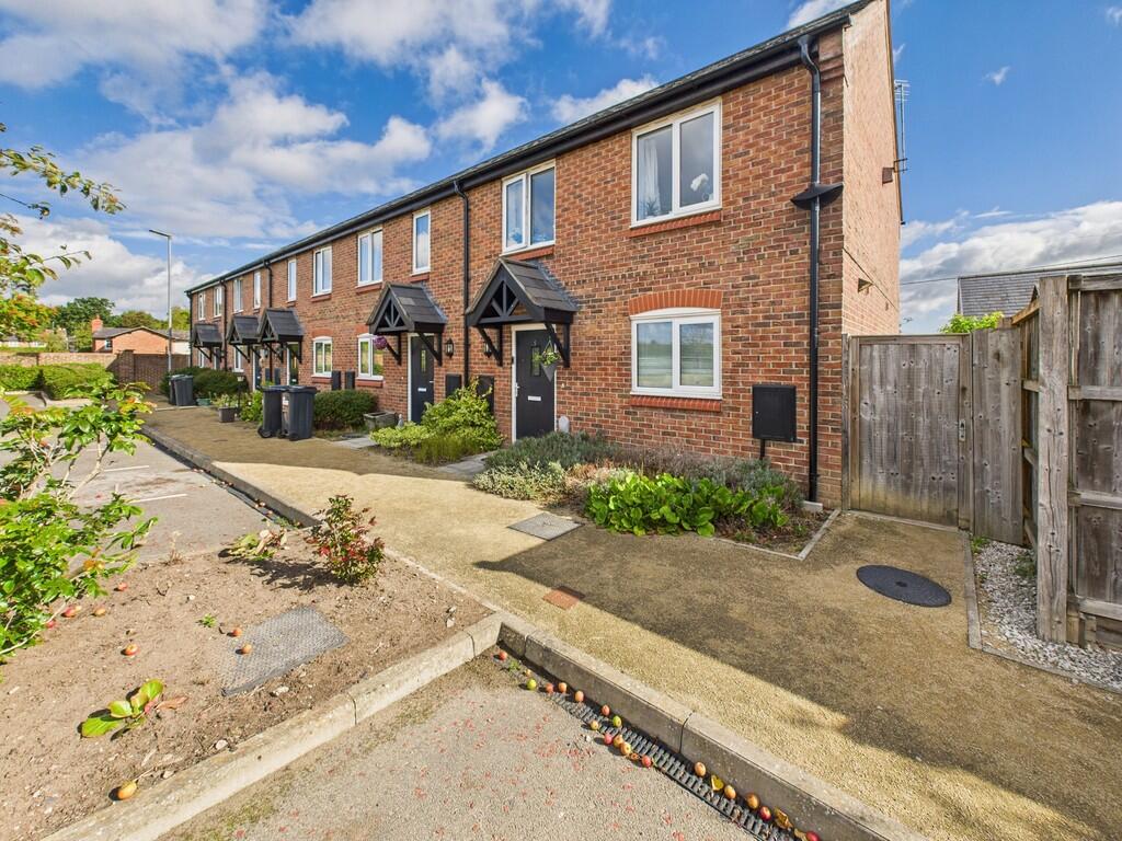 CAM02854G0-PR0447...