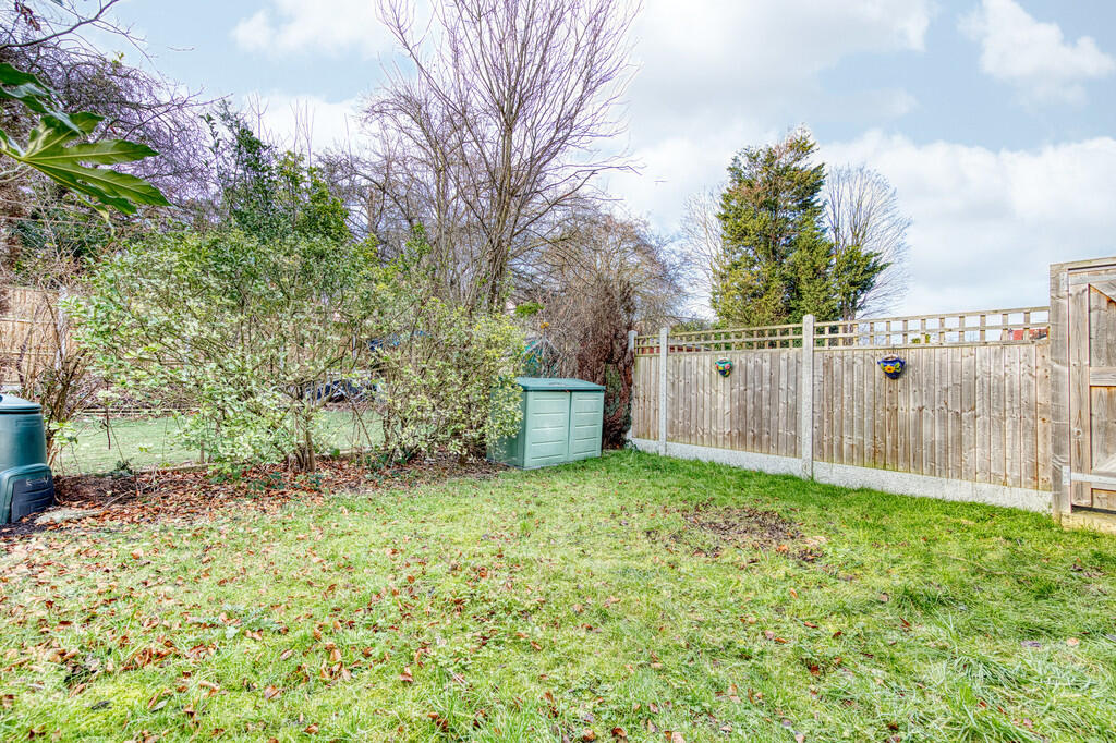 Lower Garden1