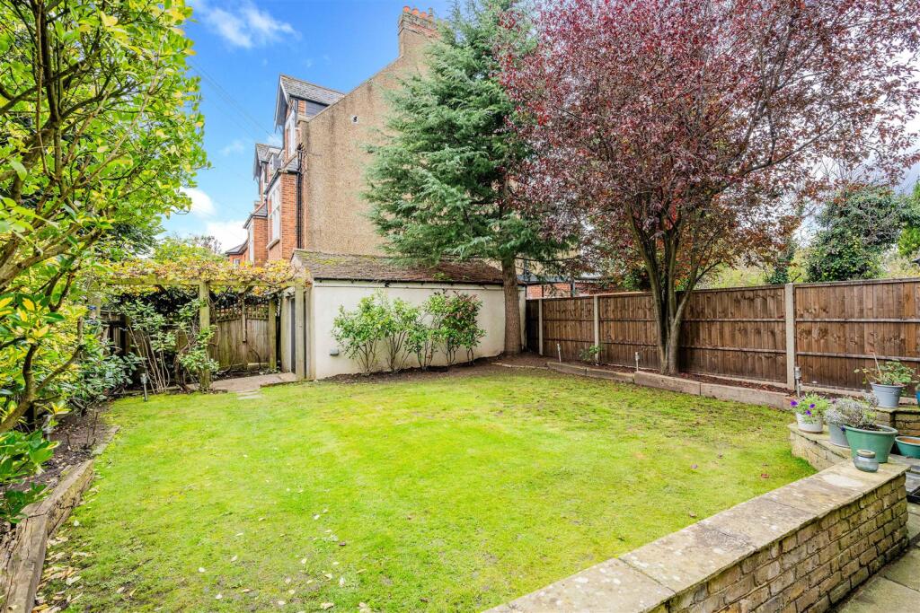 COLLEGE ROAD (3).jpg