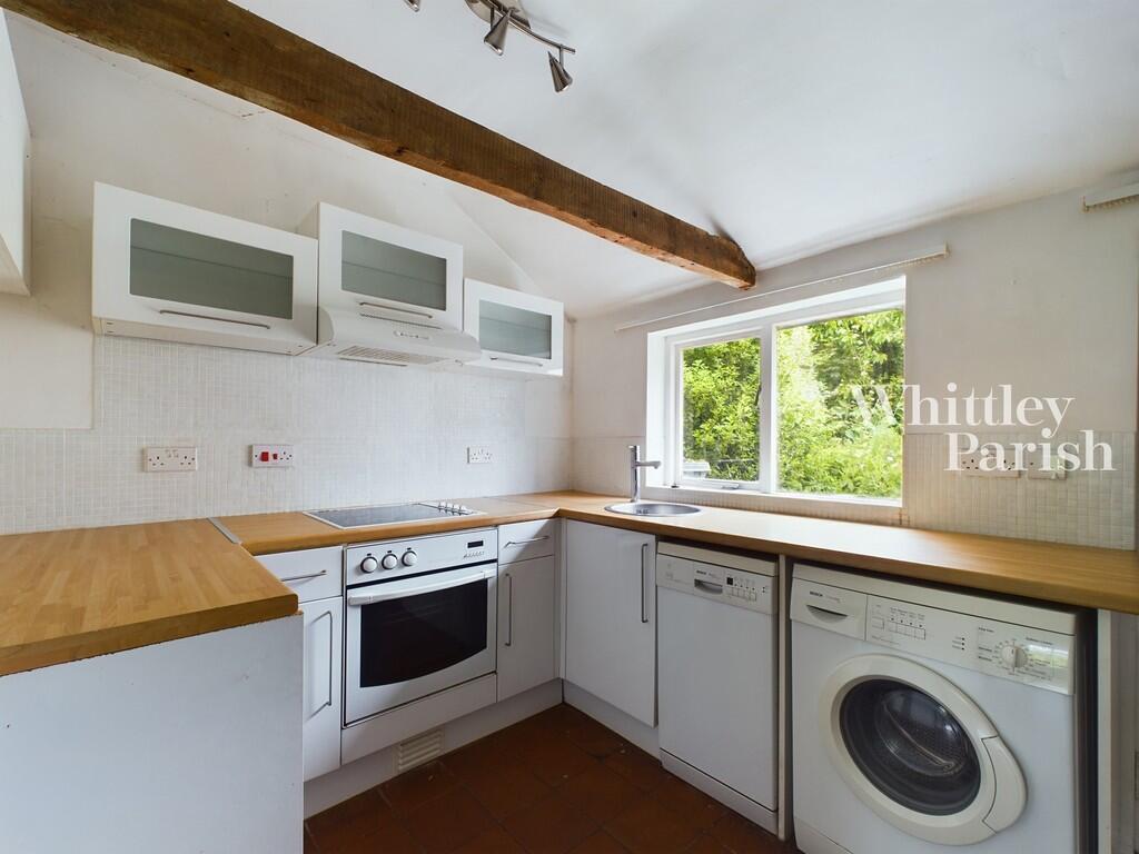 CAM01915G0-PR0384...