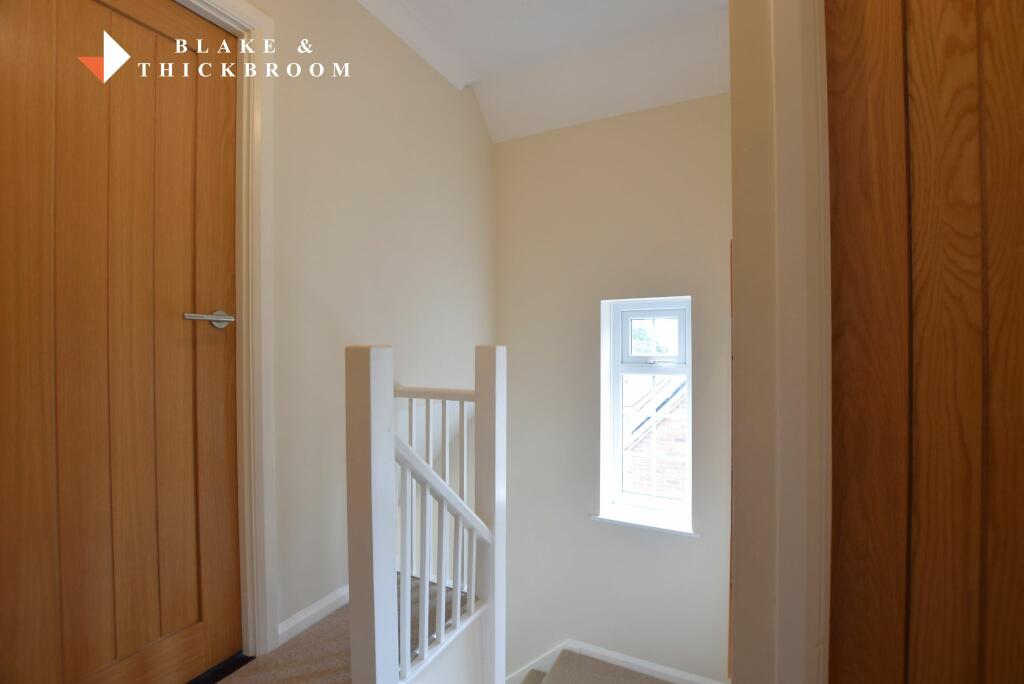 FIRST FLOOR  LANDING