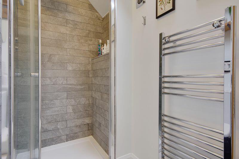 Bedroom One (En-Suite)
