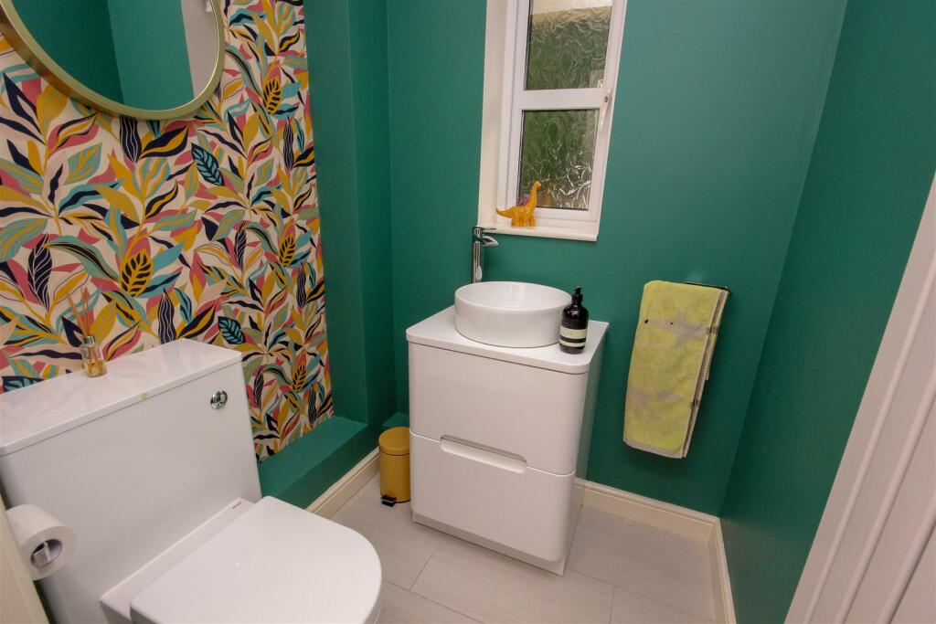 Cloakroom.jpg