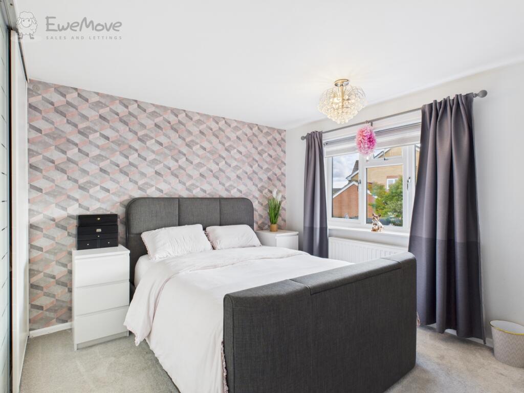 CAM05065G0-PR0015-STILL022