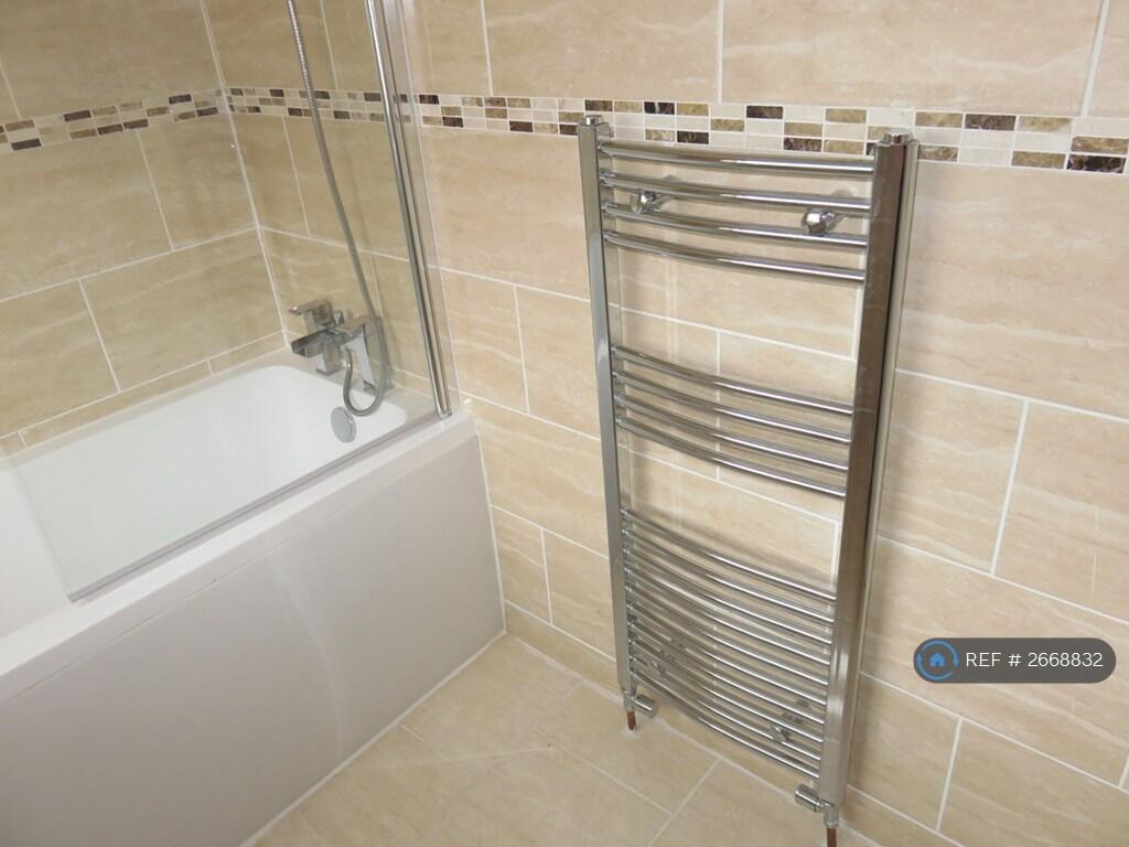 Bathroom3/3