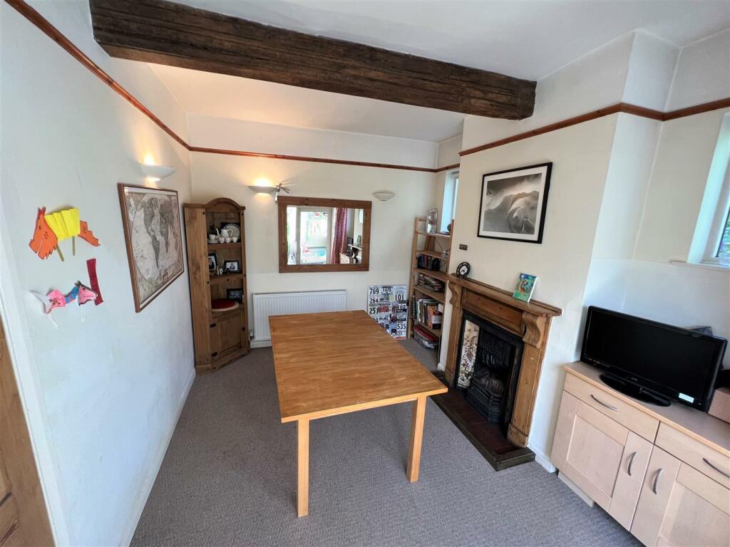 Dining Room.JPG