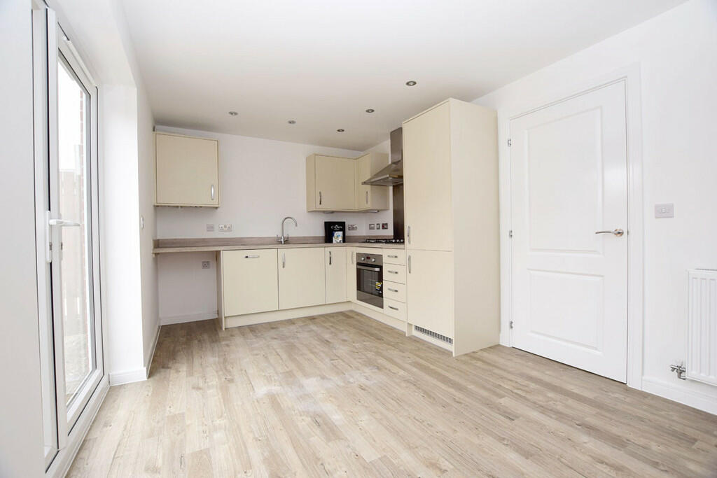 Kitchen/Dining Ro...