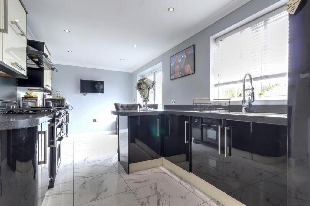 5- Rob Hammond EweMove Pontefract