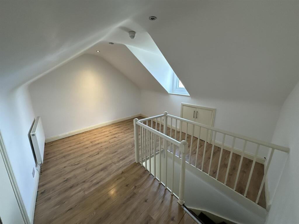 73003251601__A5F862B7-B0EA-4AD2-89D3-E9B8F38F226C.