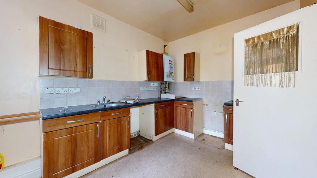 Flat 1, 75 Regina Road, Southall, UB2 5PW